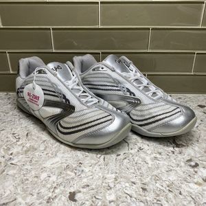 NWT Ryka Studio D XT Training Shoes 7.5 but run very small ( size 6)